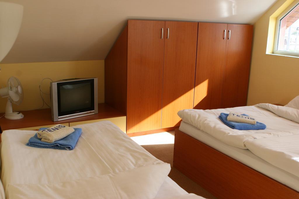 Hotel Pamira シビウ 部屋 写真